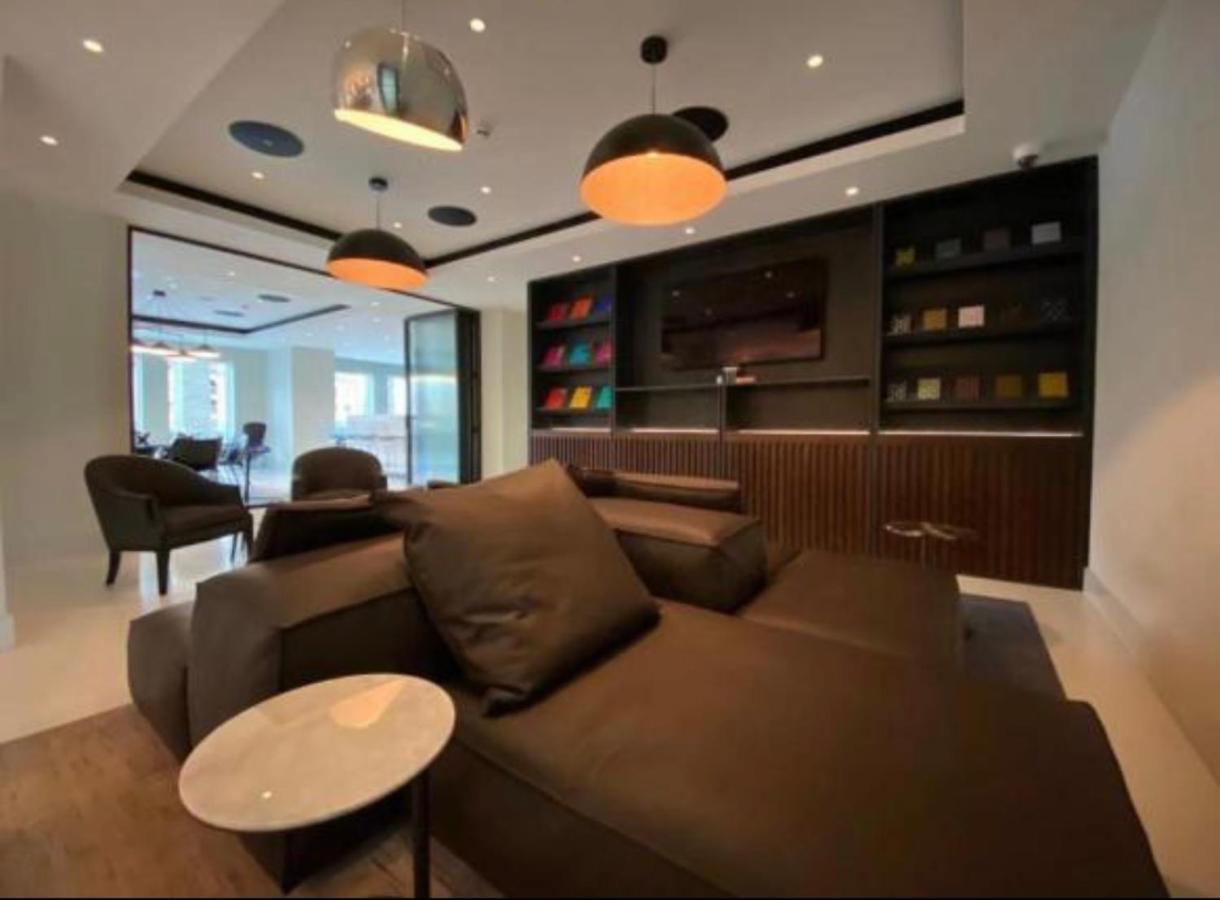 Brand New Luxury Manchester City Centre 2 Bed Apartment Skyline Views Exterior photo